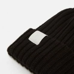 Mens Nike NRG Essential Beanie -Cheap Women Shoes Store hp 038947 c scaled