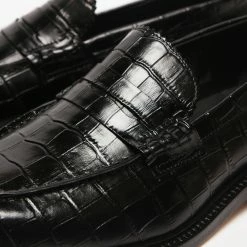 Womens Vinny's Townee Loafer Romeo Croc Women's -Cheap Women Shoes Store hp 469531 d scaled