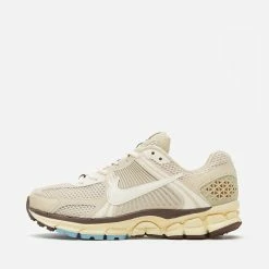 Womens Nike Zoom Vomero 5 Women's